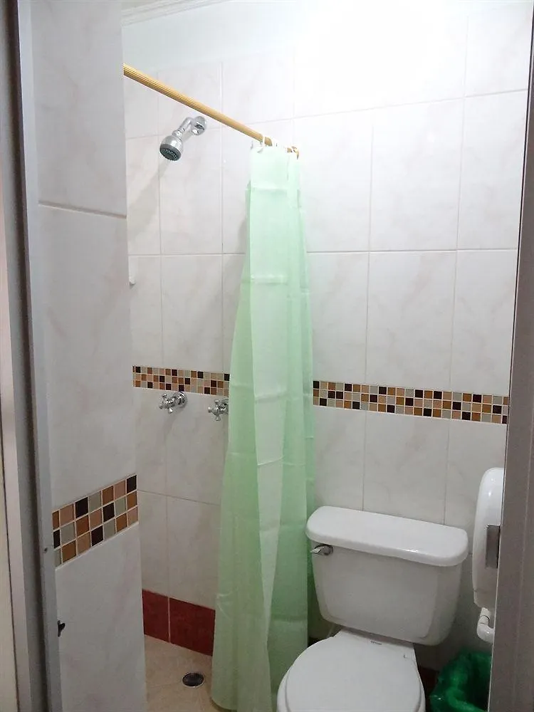 מדיין Hotel El Deportista 2*,